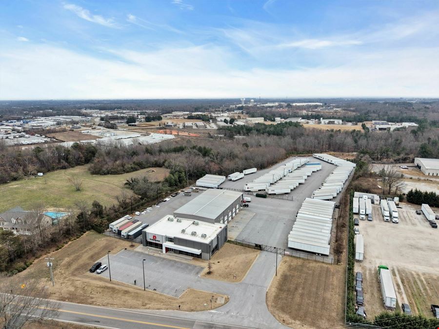 438 Mayfield Rd
