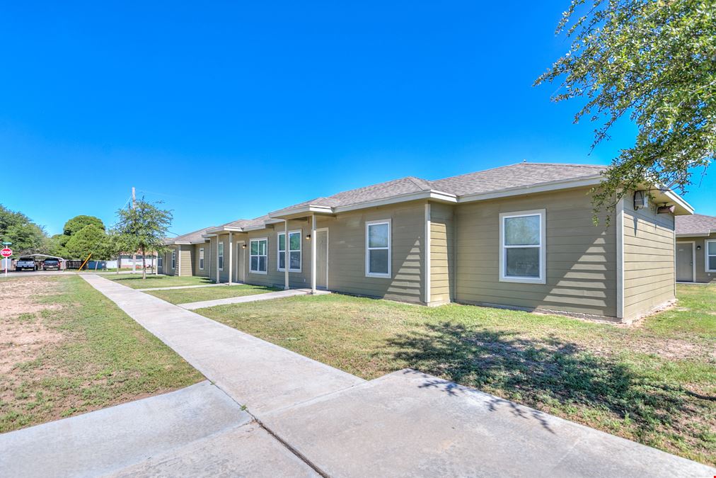 Santa Rita Homes 1306 E 12th St, Big Lake, TX 76932