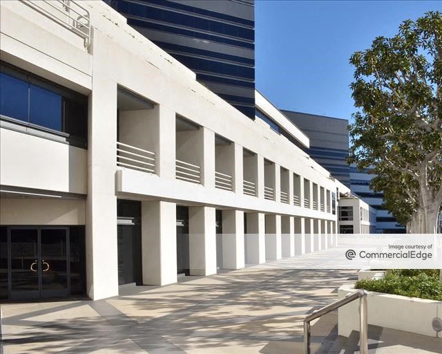 Encino Terrace