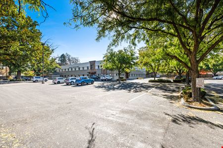 Emerald Square