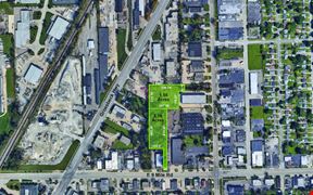 13415 E 9 Mile Rd