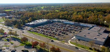 Retail space for Rent at Hooper Commons in Toms River