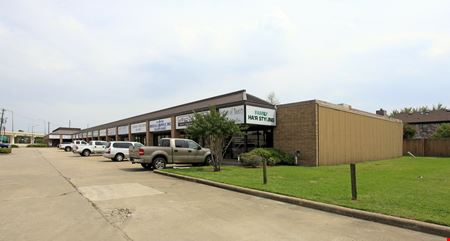 Retail space for Rent at Parkway Plaza in Stafford