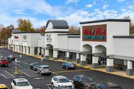 Retail space for Rent at Saint Matthews Gateway in Louisville