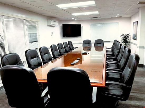 Executive Office Link