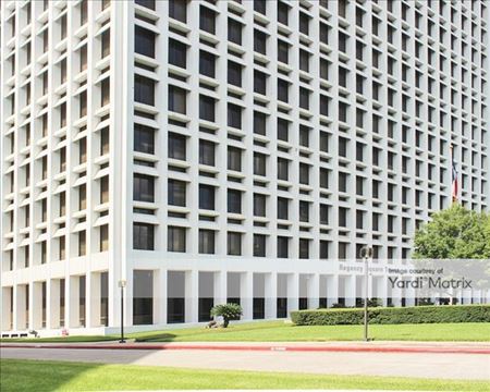 Commercial space at Regency Square Tower in Houston