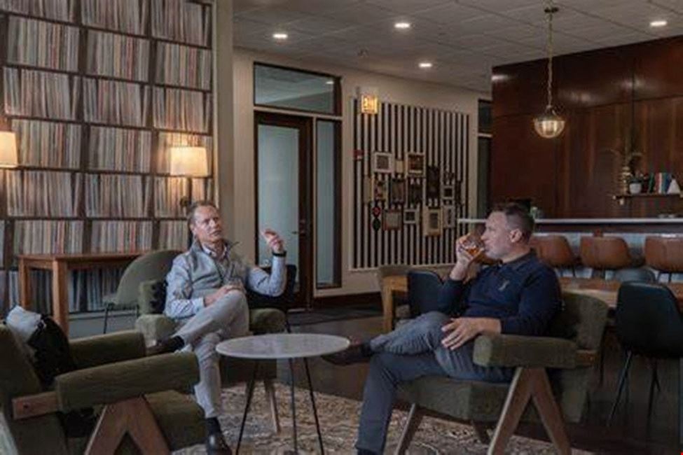 Enclave Coworking - Enclave Skokie