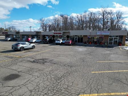 Walled Lake Plaza