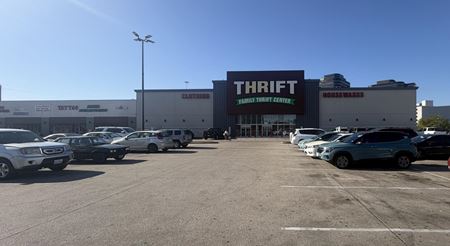 Retail space for Rent at Bellaire Kingtown in Houston