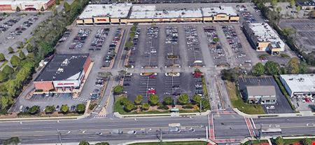 Retail space for Rent at Roanoke Plaza in Riverhead