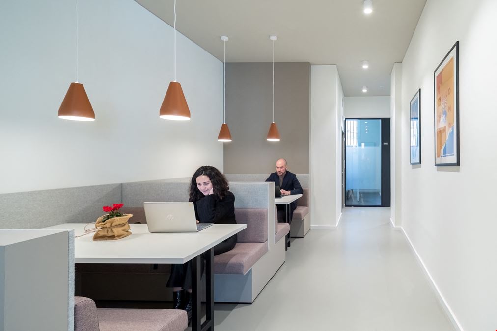 Regus - Oshkosh - Ohio St