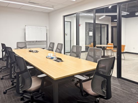Regus - Greece - W Ridge Rd