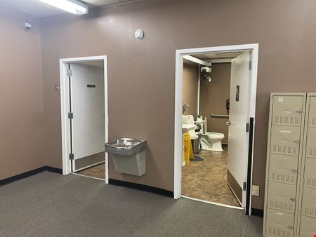 725 Main Ave W - 5,500 SQ.FT. RETAIL BLDG