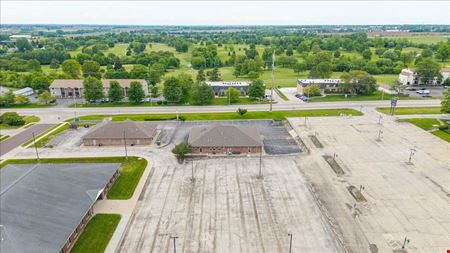 3322 W Willow Knolls Dr