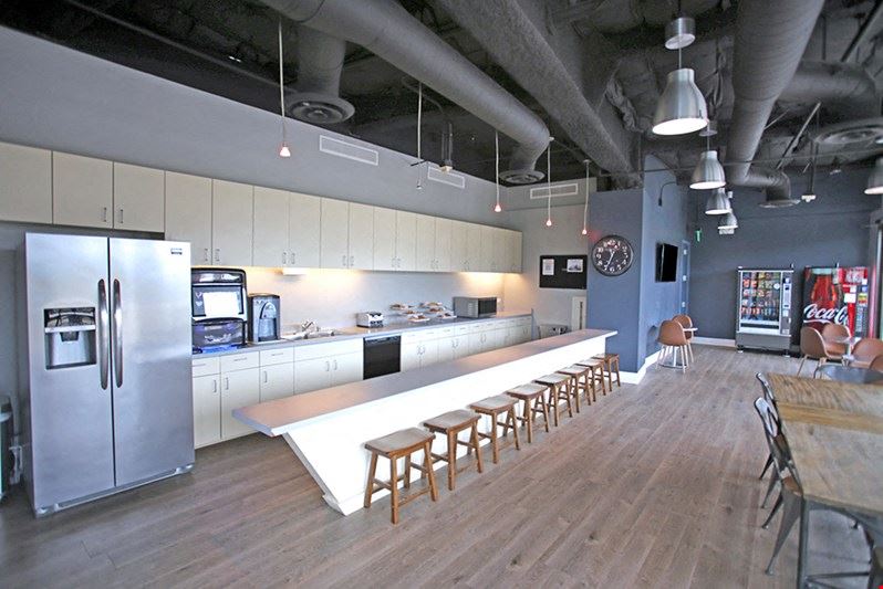 Premier Workspaces - COL - Pasadena California