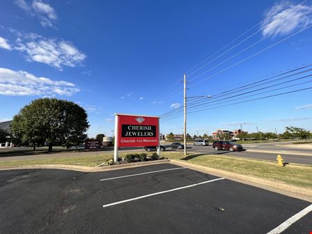 944 N Burkhardt Rd