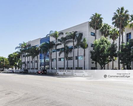 Office space for Rent at St. Francis Medical Center - St. Francis Lynwood Medical Plaza in Lynwood