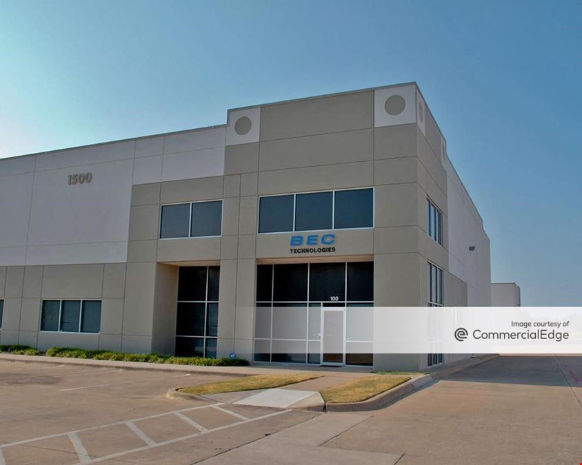 Plano Crossing Business Center
