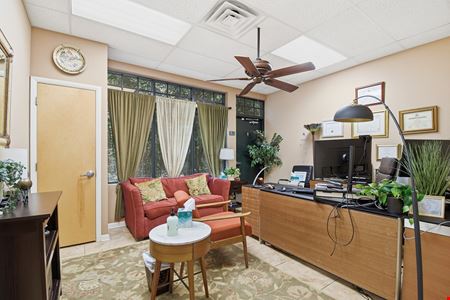 315 West Town Place