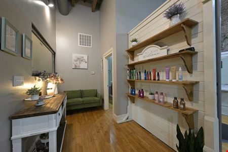 1031 Exchange 10% Cap Rate Fully Leased Retail - Diverse Tenant Mix