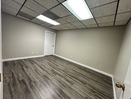4435 - 4455 E Broadway Rd
