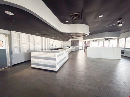 Corner Turnkey Restaurant Space off W Congress St