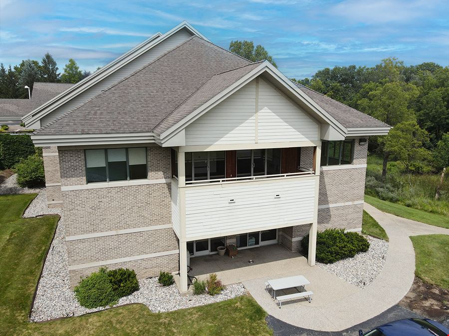 1044 Eastbury Drive