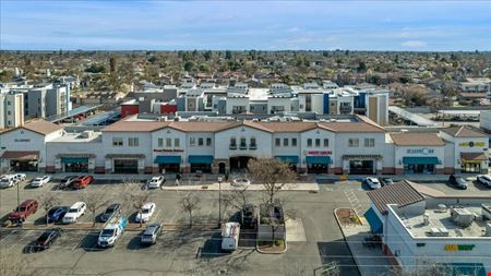 Retail space for Rent at Fargo Crossing Shopping Center: Prime Retail/Office Spaces in Hanford