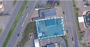±2,000 sf retail building directly across  from a busy retail power center