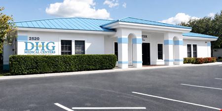 2520 Tamiami Trl N