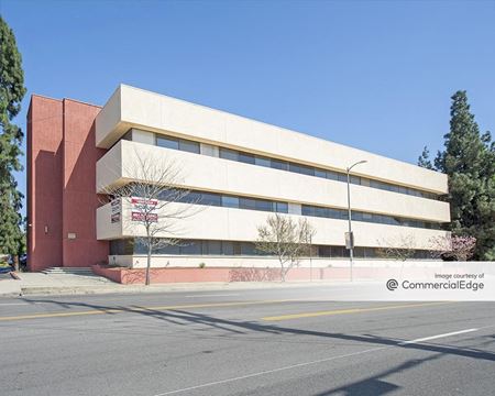 Office space for Rent at Central Valley Plaza in Van Nuys