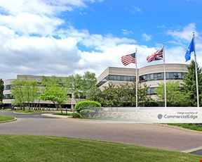 Chesterbrook Corporate Center - 725 & 735 Chesterbrook Blvd