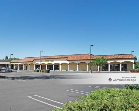 Retail space for Rent at Zinfandel Crossing - 2810 Zinfandel Drive in Rancho Cordova