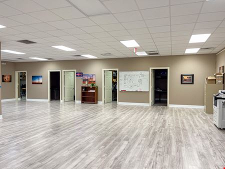 I-12 Fronting Office/Retail Complex for Sale