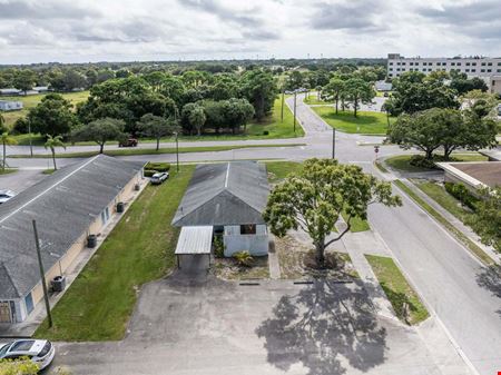 Turn-Key Medical Office: Steps from Lawnwood Medical Center