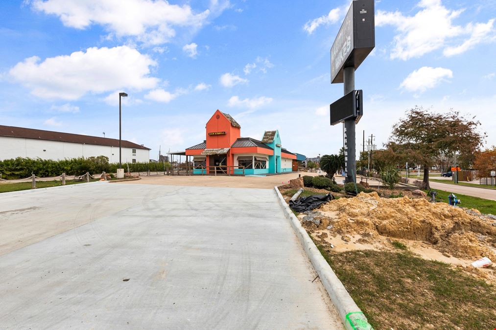 625 Highway 146, Kemah, TX 77565