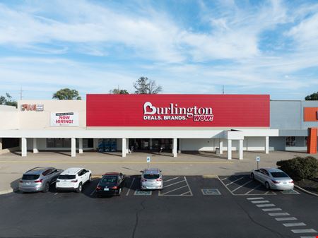 Dixie Manor Shopping Center