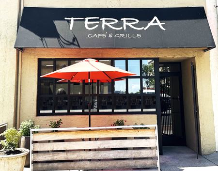 Retail space for Sale at 721 N King St in Wilmington