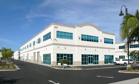 1923-1957 Eastman Ave - Xus Tech Centre
