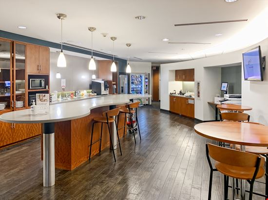 Regus - One Lincoln Centre