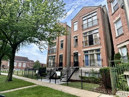 5642 S Prairie - Four-Unit Apartment Building