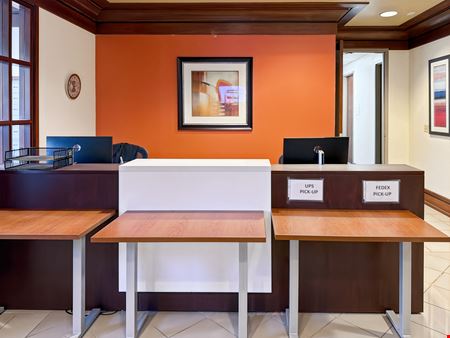 Regus - Jacksonville - Salisbury Rd