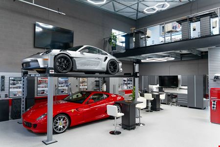 Alpharetta Personal Warehouse - Building 300
