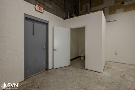 Lexington High Traffic Retail Suite