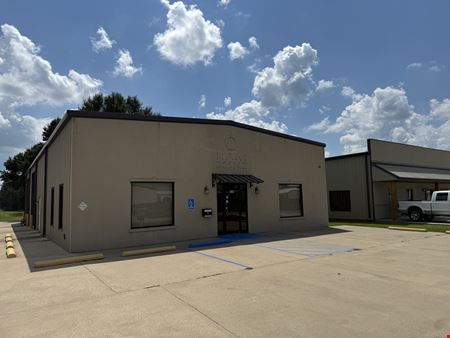 Industrial space for Rent at Office/Warehouse for Lease in Broussard