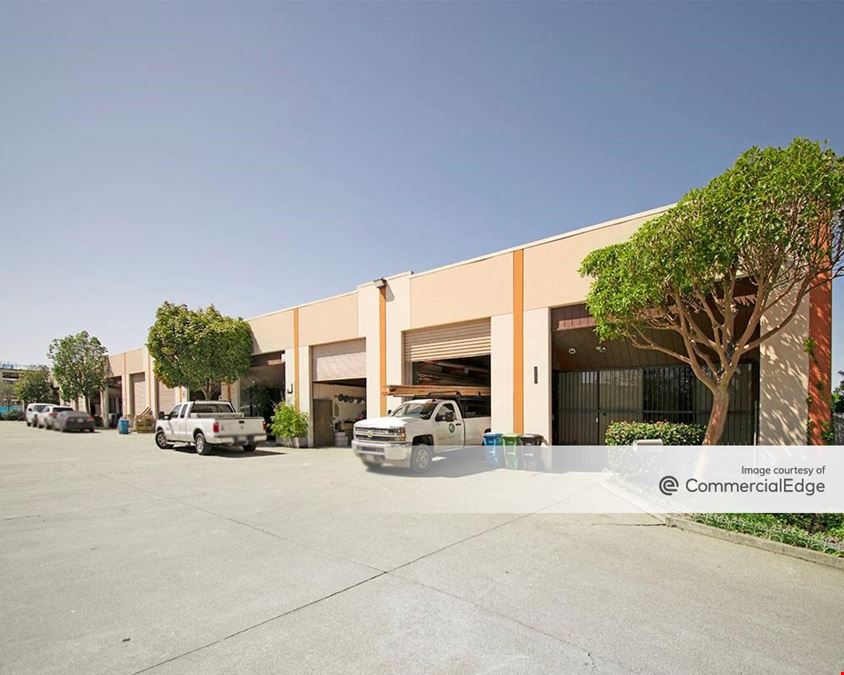 1555 Burke Avenue, San Francisco, CA 94124