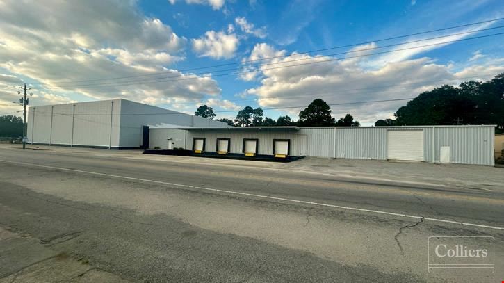±53,920-SF Industrial Facility With ±0.75 Acre Laydown Yard