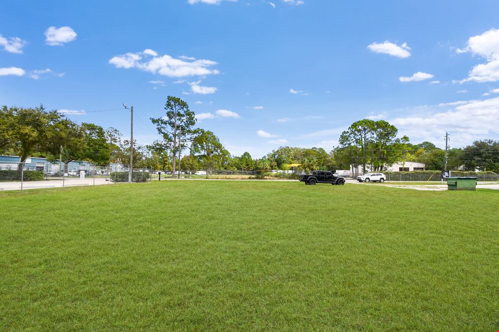 2091 and 2081 Dobbs Rd