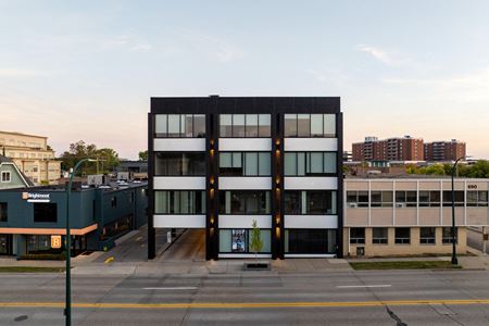 Office space for Rent at 700 E Maple Rd in Birmingham