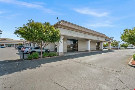 Prime Blackstone Ave Burlington Plaza Space Available